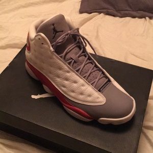 Jordan 13s, Grey toe